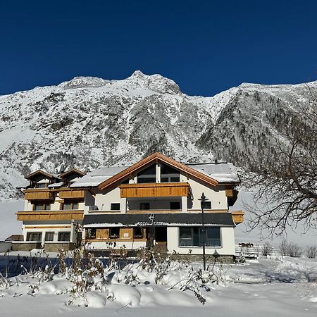 Hotel-Garni Versail Гальтюр Экстерьер фото
